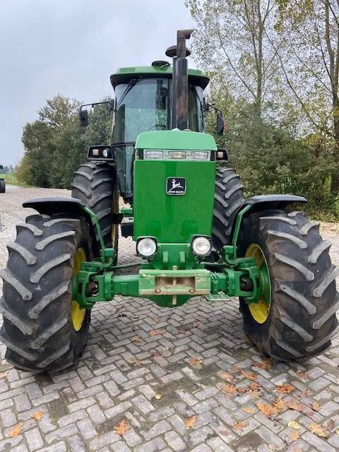 John Deere 4055 4055