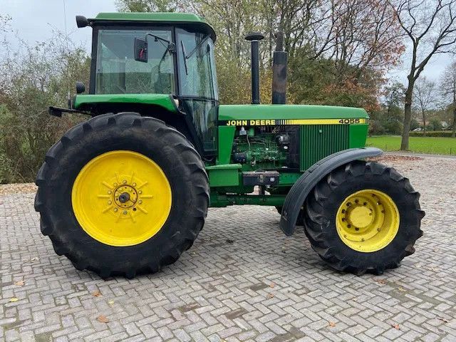 John Deere 4055 4055