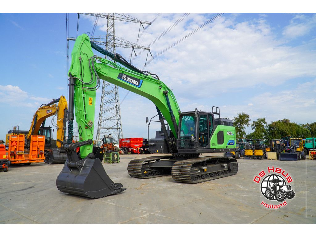 XCMG XE270E