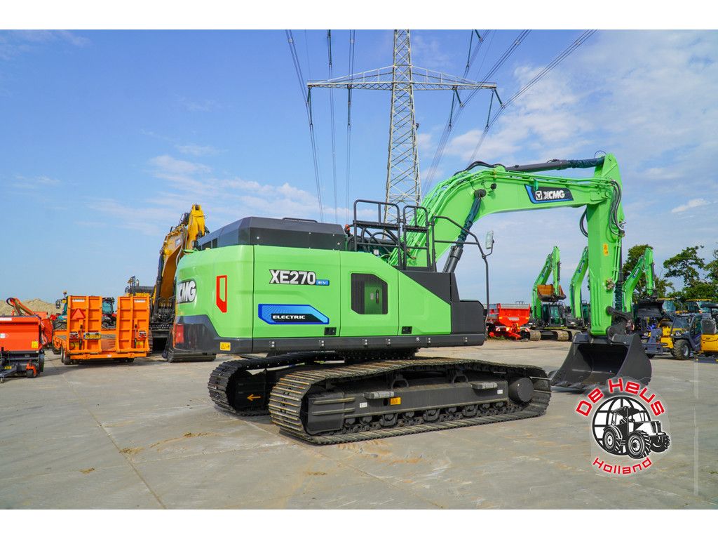 XCMG XE270E