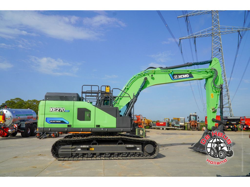 XCMG XE270E