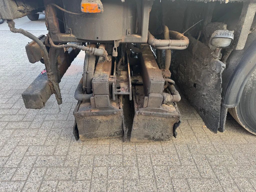 Scania P94-300 **BURTEC BITUM SPRAYER-BELGIAN TRUCK**