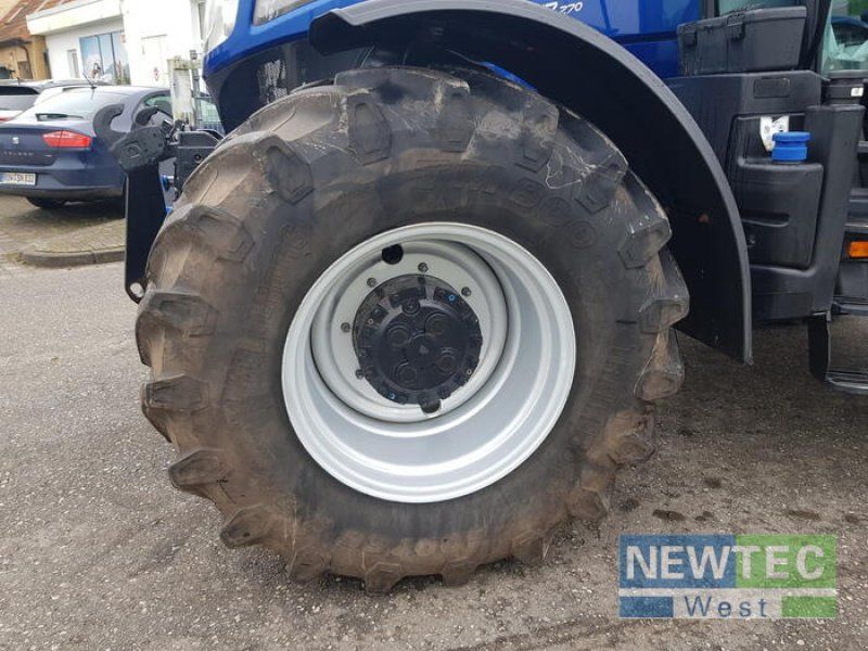 New Holland T 7.270 AUTO COMMAND