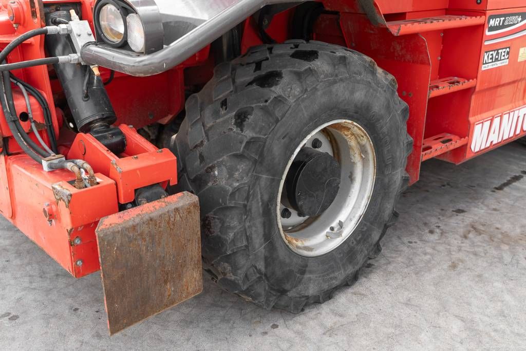 Manitou MRT 2150 Plus Privilege