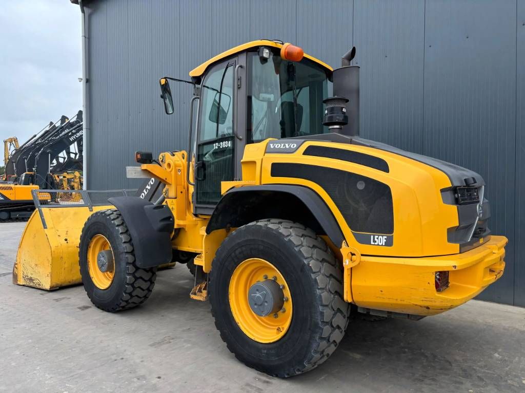 Volvo L50F - 2863 Hours Only - High Speed