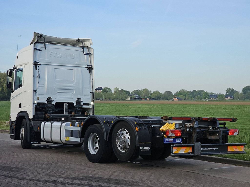 SCANIA R450 6x2*4