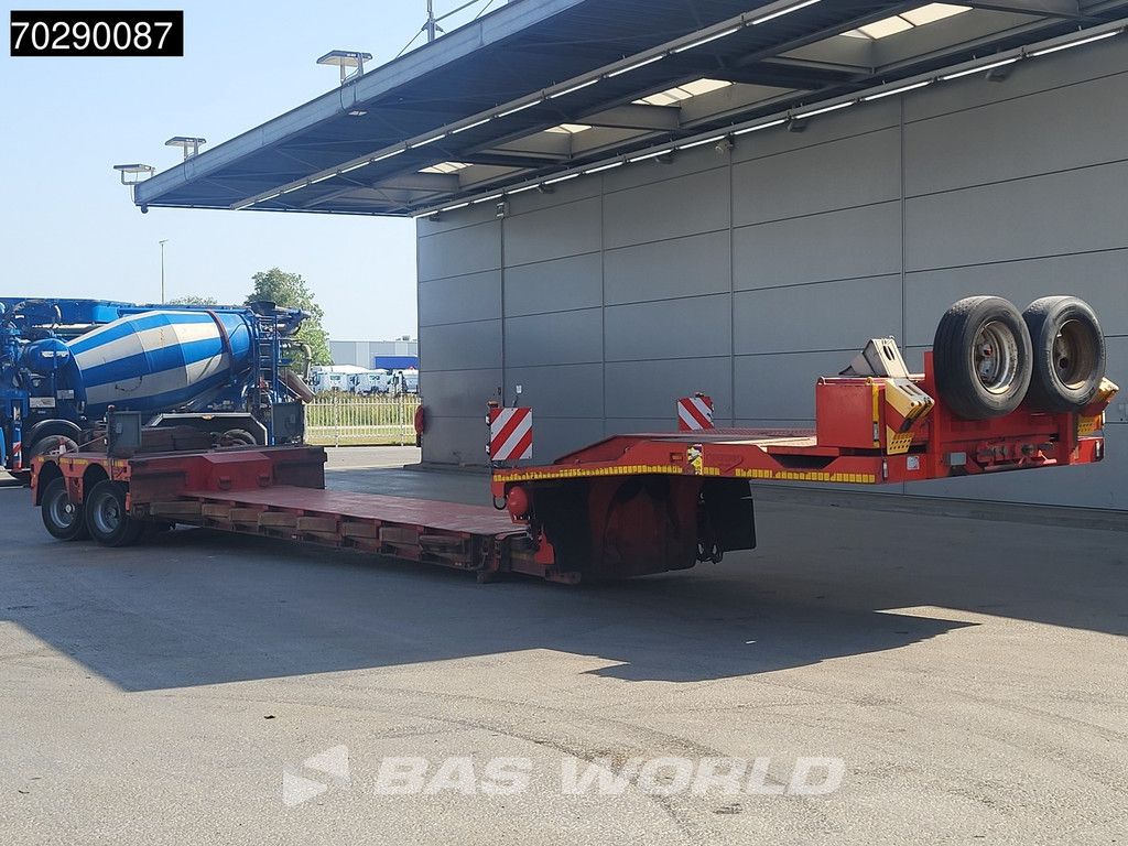 Broshuis 2ABD-38 A Extendable 2x Steering Axle