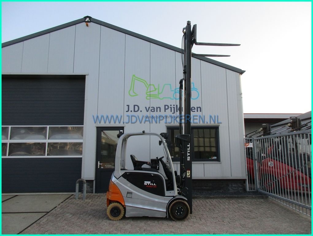 Still RX60-25 6251 uur accu82%+triplex+sideshift+freelift
