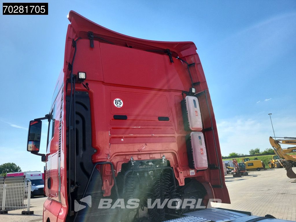 MAN TGX TGX 18.460 4X2 XXL Retarder 2x Tanks