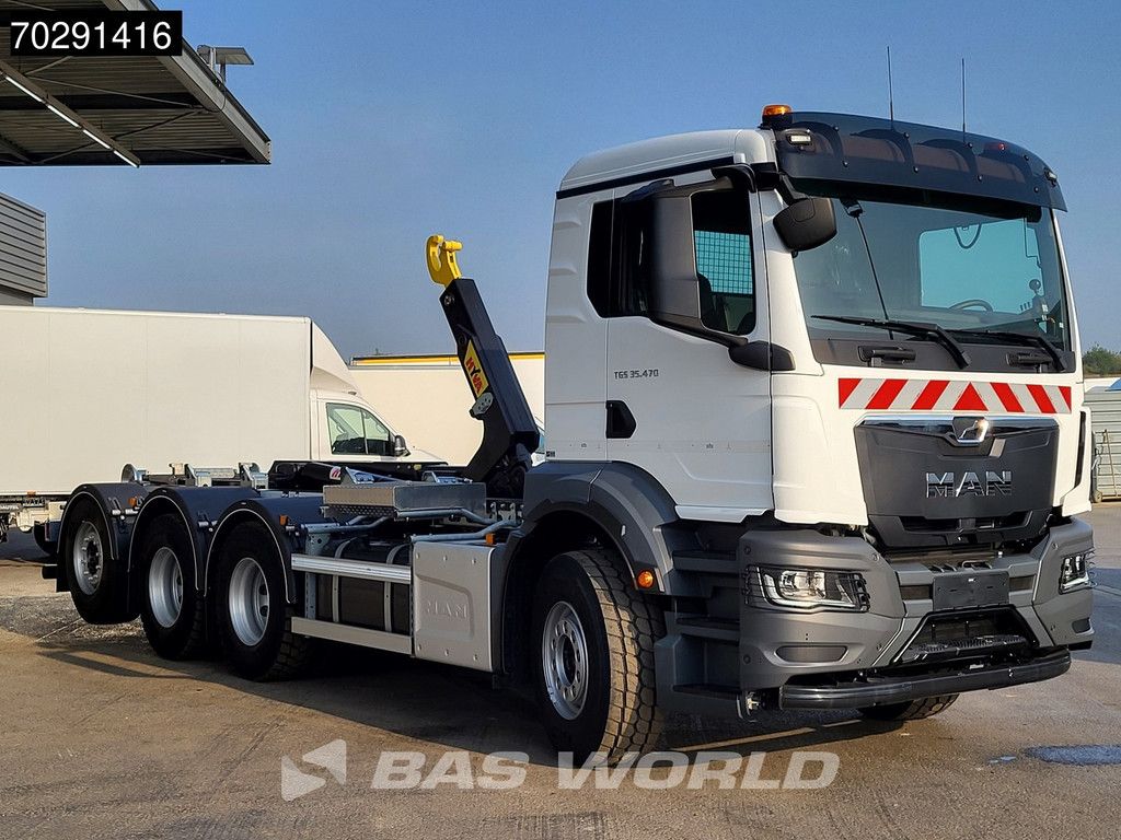 MAN TGS 35.470 8X4 NEW! HYVA 26-62 SKZ hooklift Lift+steering Axle Automatic Euro 6