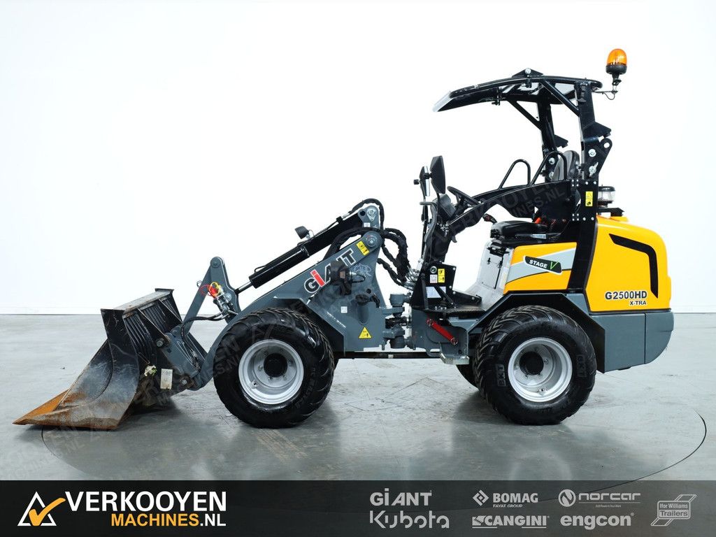 2024 Giant G2500 X-tra HD VV1479