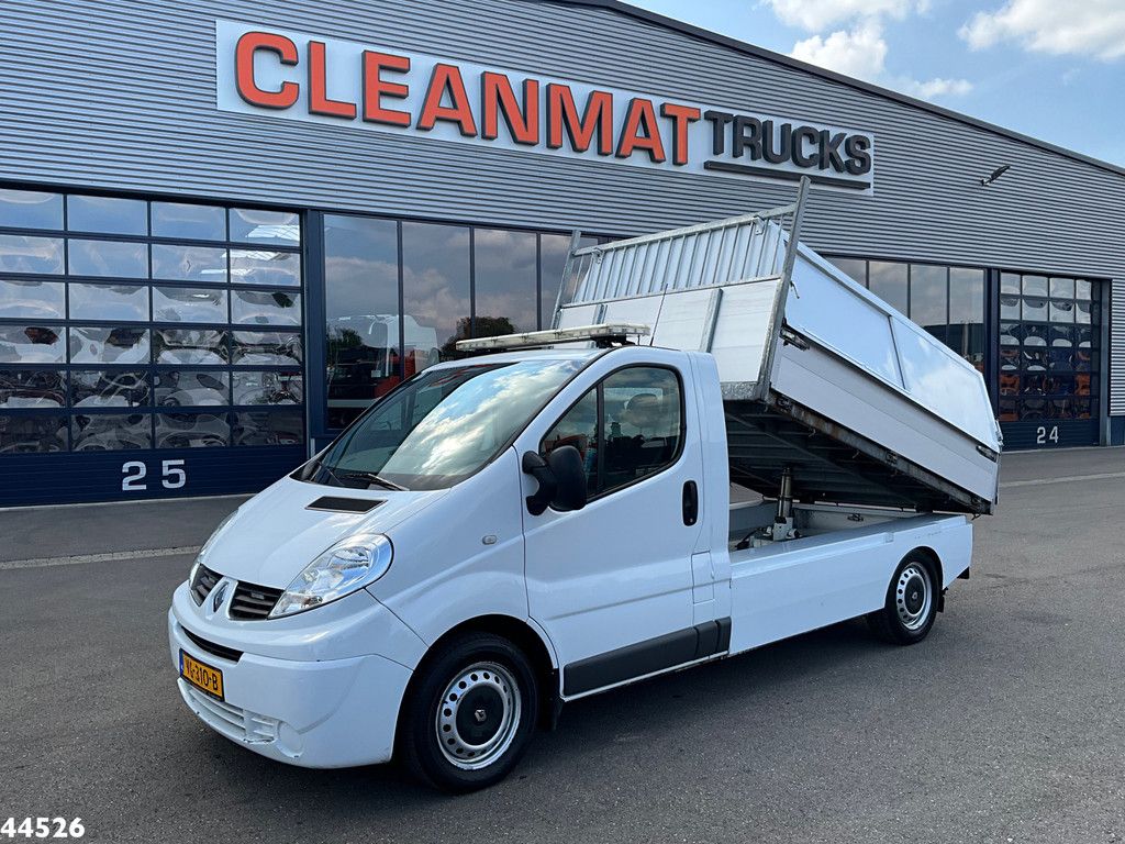 Renault Trafic 2.0 dCi Veeg-vuil kipper