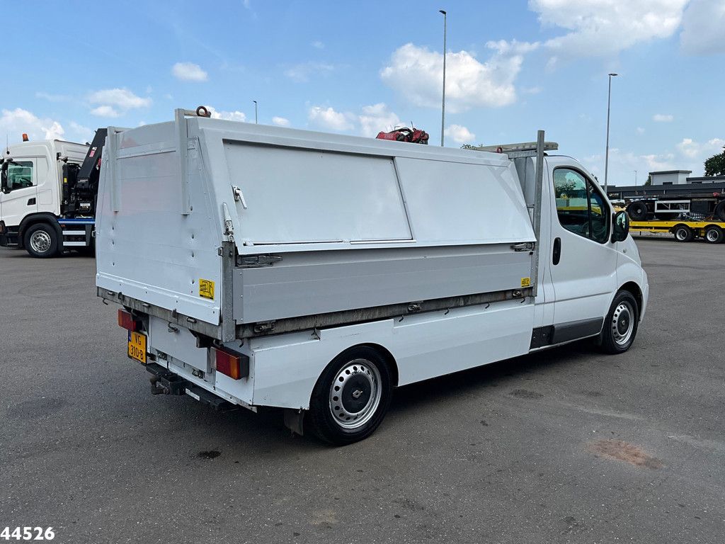 Renault Trafic 2.0 dCi Veeg-vuil kipper