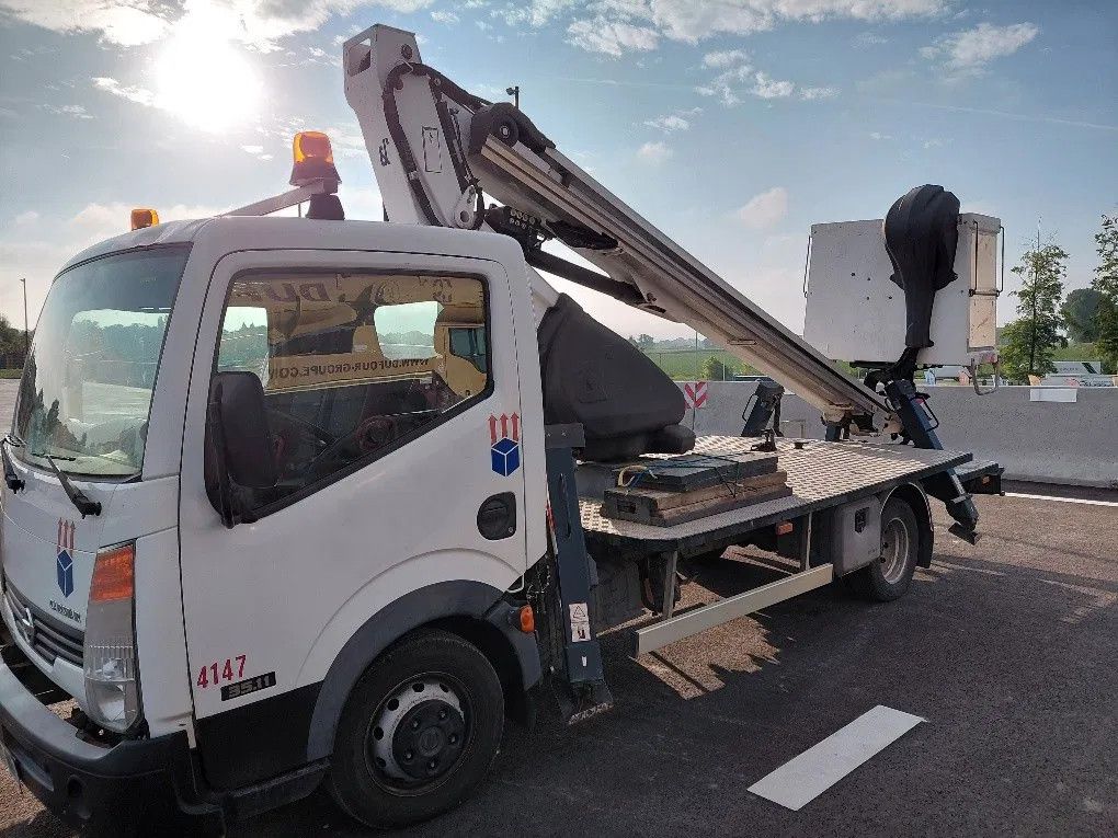 Nissan Cabstar 35.11 Cabstar 35.11