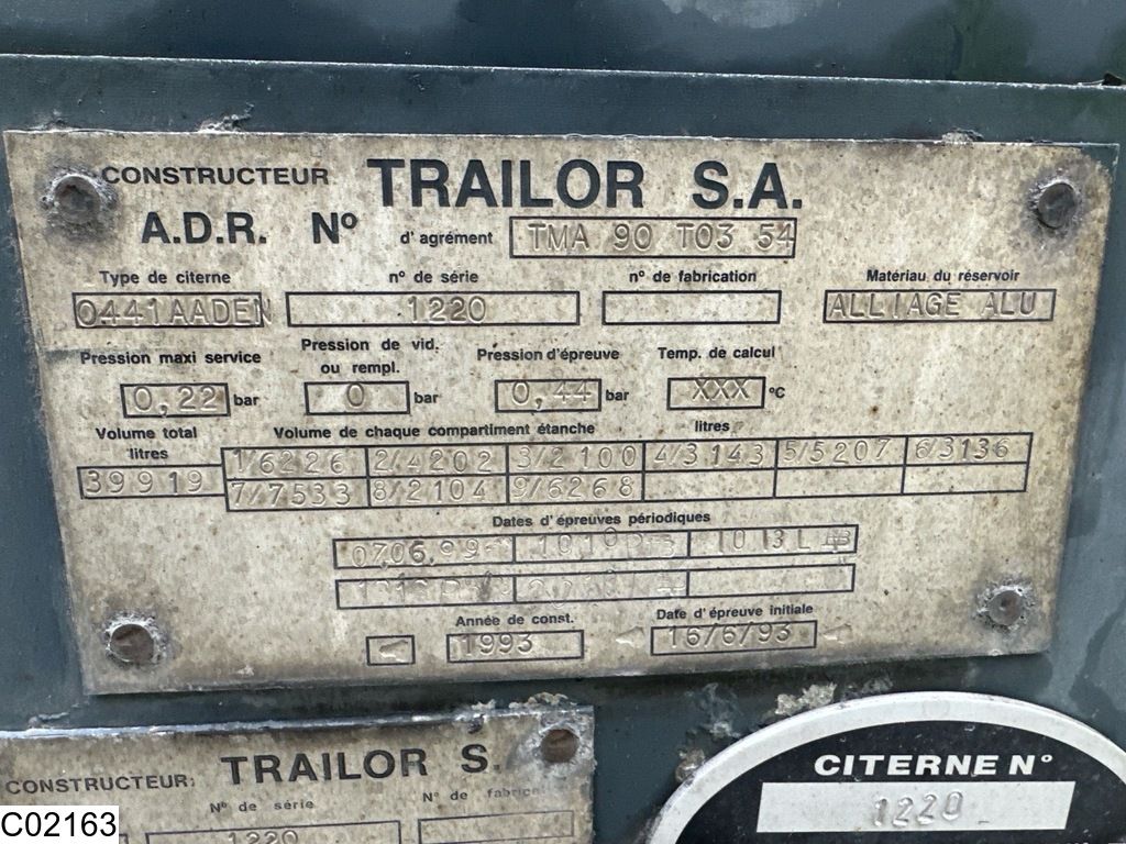 Trailor Fuel 39919 Liter, 9 Compartments