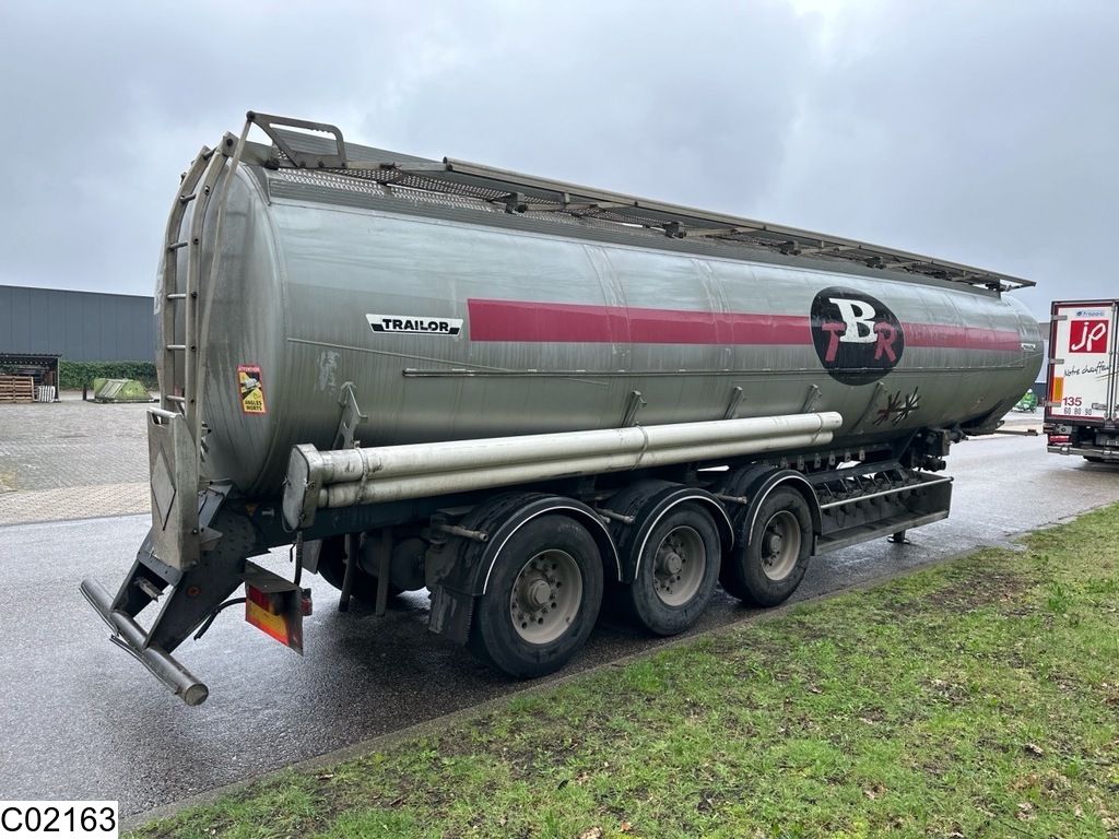 Trailor Fuel 39919 Liter, 9 Compartments
