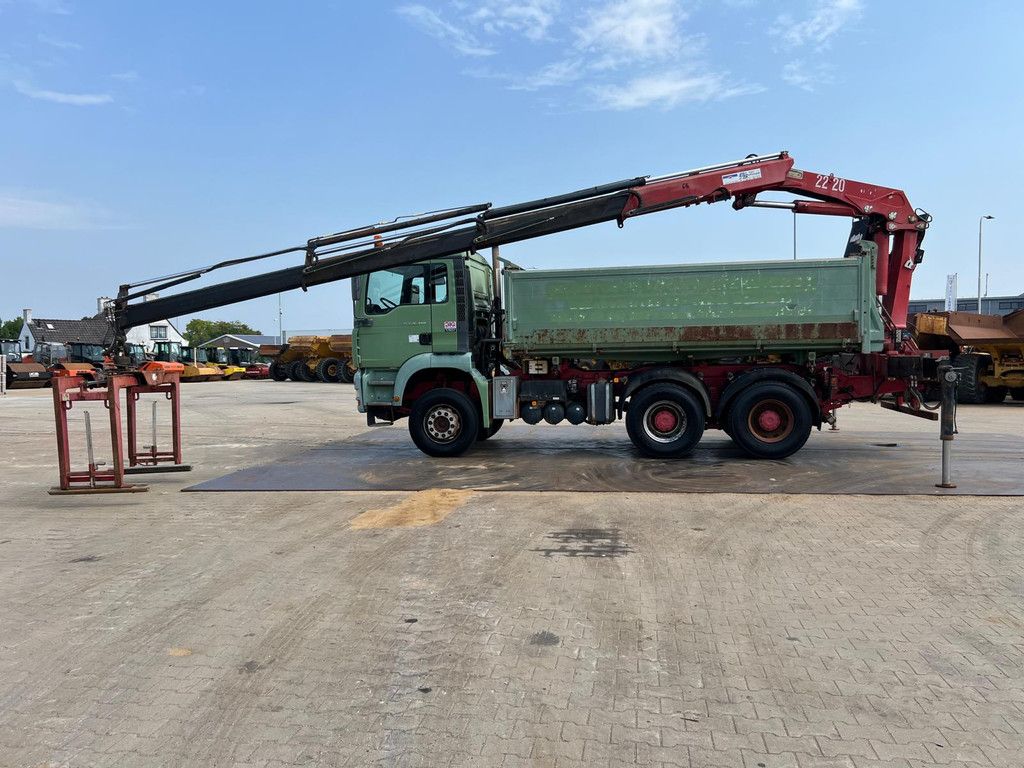 MAN TGA 26.480 tipper + HMF crane