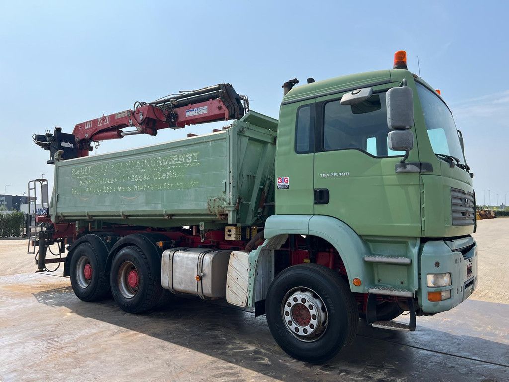 MAN TGA 26.480 tipper + HMF crane
