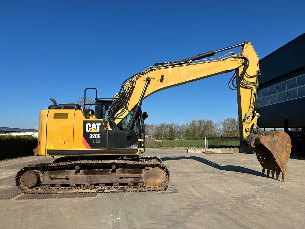 CAT 320 EL RR