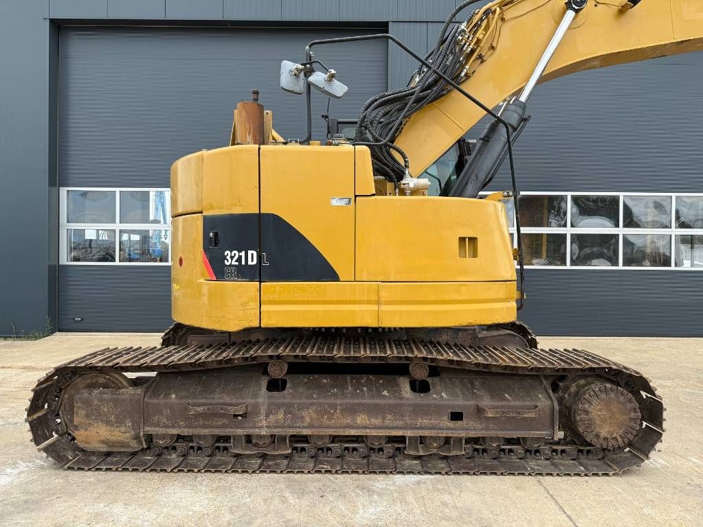 CAT 321 D LCR