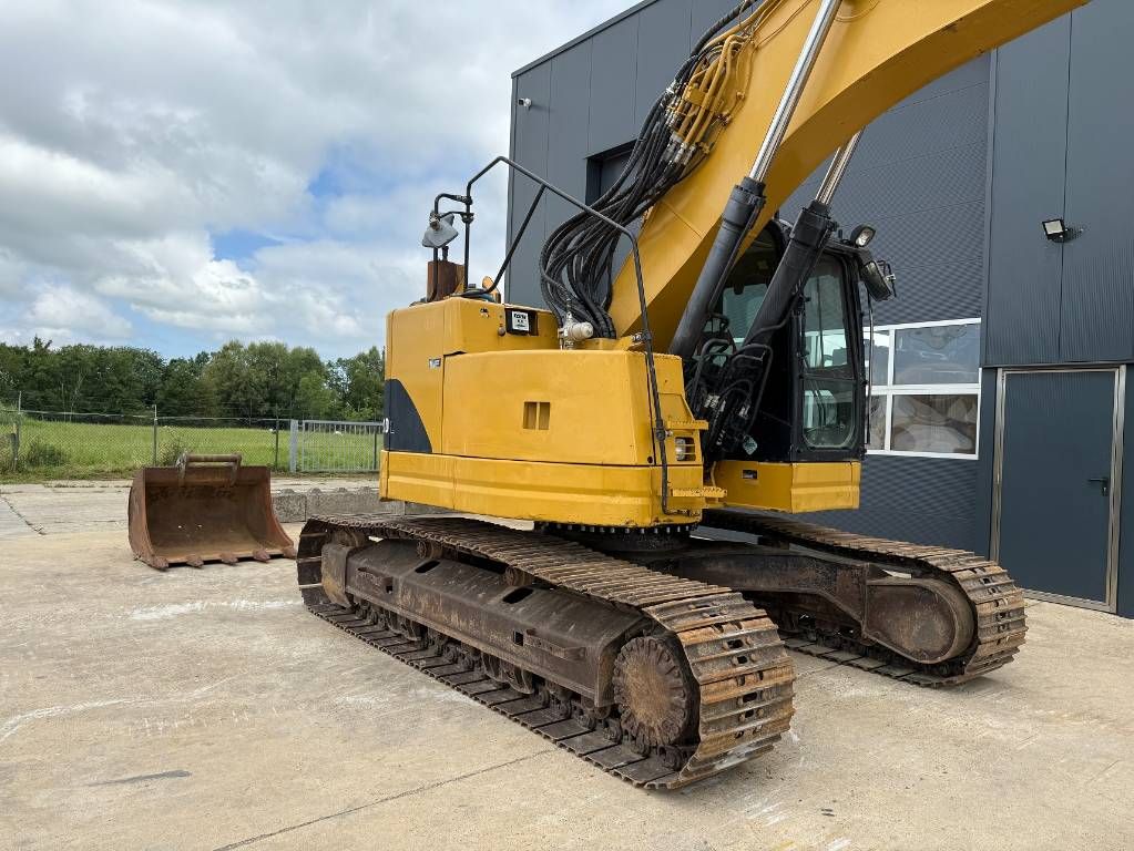 CAT 321 D LCR