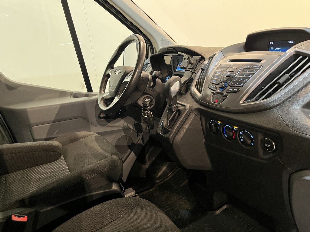 Ford Transit 350 2.0 TDCI L2H2 Trend 130 PK Automaat Servicebus / Sortimo Inrichting / Euro 6 / Airco / Cruise Control / Camera / 3-Zits / 83.500 KM !!