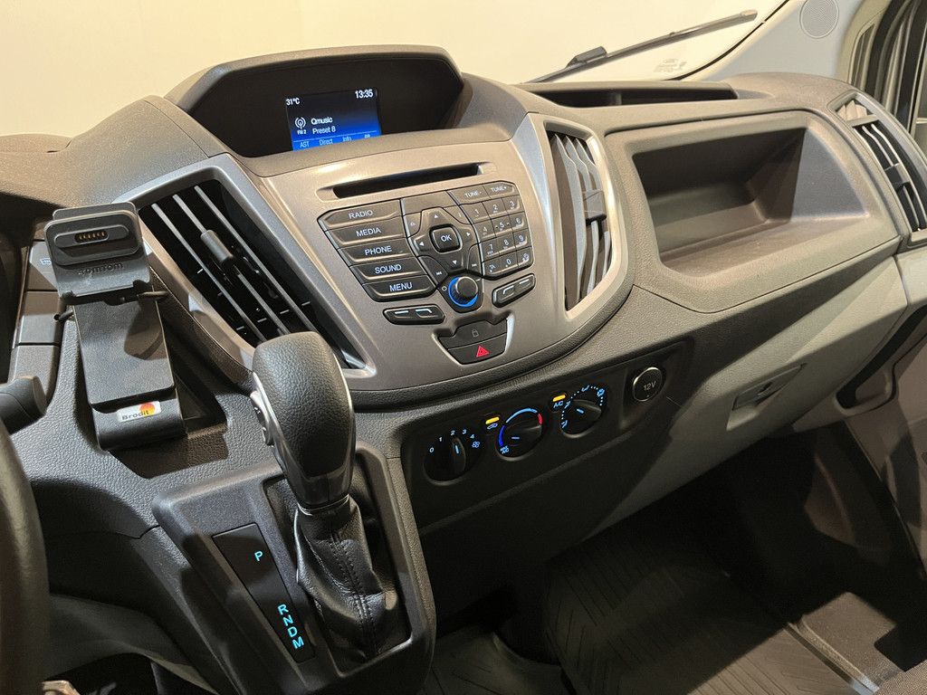 Ford Transit 350 2.0 TDCI L2H2 Trend 130 PK Automaat Servicebus / Sortimo Inrichting / Euro 6 / Airco / Cruise Control / Camera / 3-Zits / 83.500 KM !!