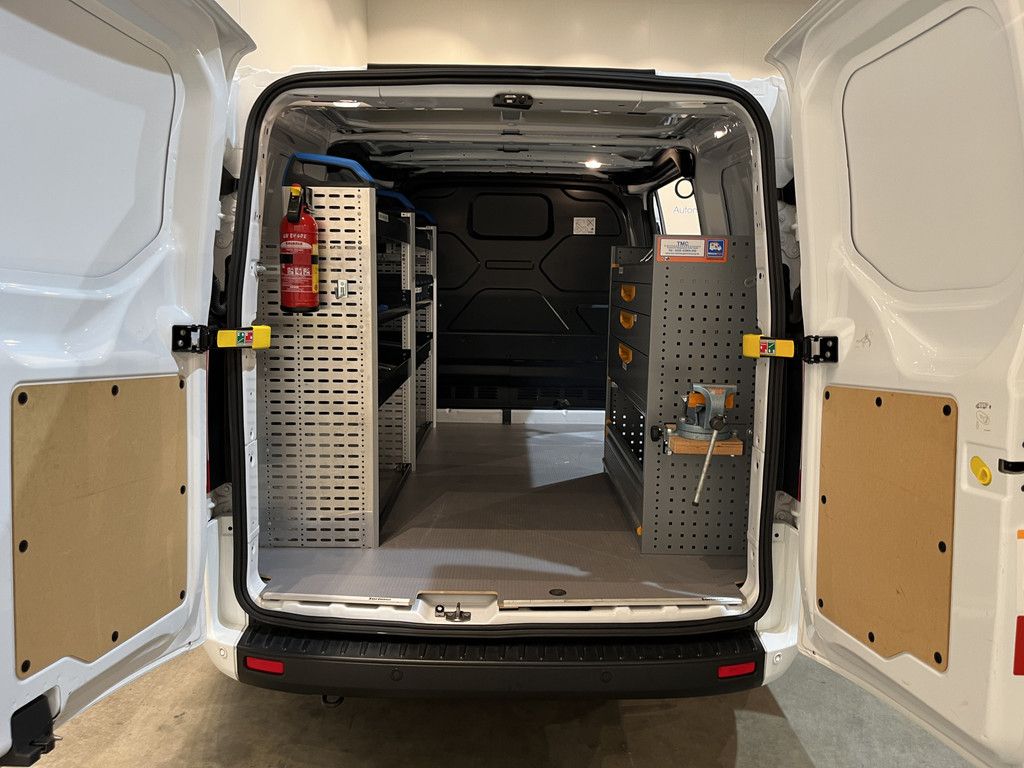 Ford Transit Custom 340 1.0 EcoBoost L1H1 PHEV Trend Automaat / Euro 6 / Servicebus / Sortimo Inrichting / Airco / Cruise Control / Camera / CarPlay / 3-Zits / 22.300 KM !!