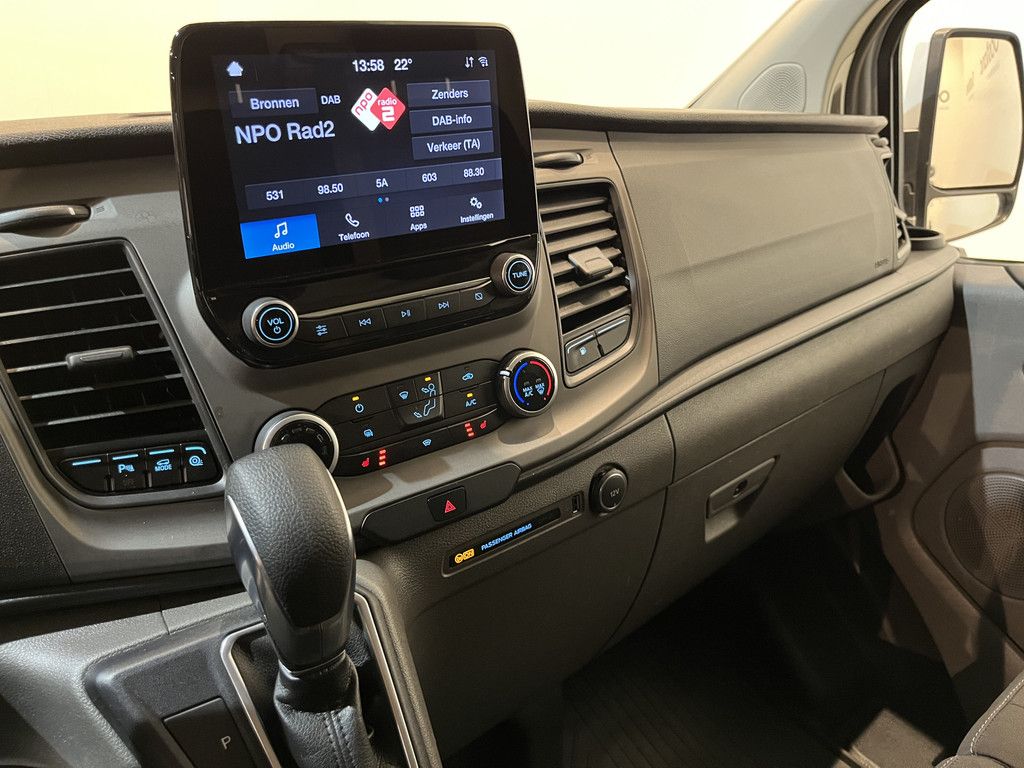 Ford Transit Custom 340 1.0 EcoBoost L1H1 PHEV Trend Automaat / Euro 6 / Servicebus / Sortimo Inrichting / Airco / Cruise Control / Camera / CarPlay / 3-Zits / 22.300 KM !!