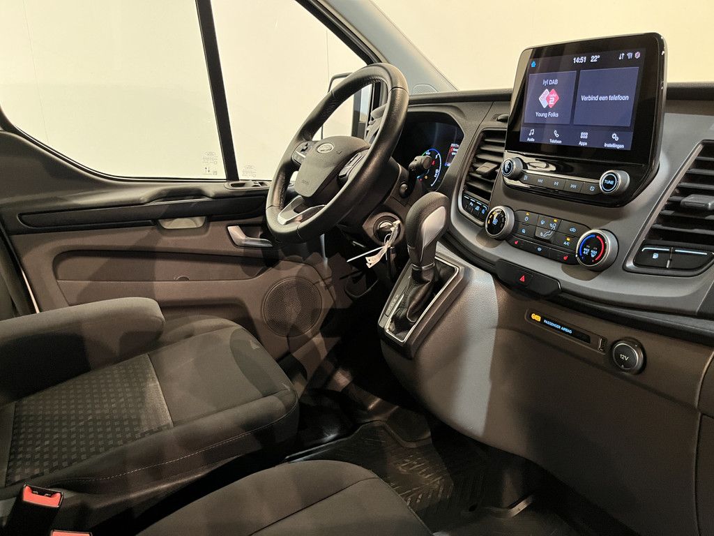 Ford Transit Custom 340 1.0 EcoBoost L1H1 PHEV Trend Automaat / Euro 6 / Servicebus / Sortimo Inrichting / Airco / Cruise Control / Camera / CarPlay / 3-Zits / 30.000 KM !!