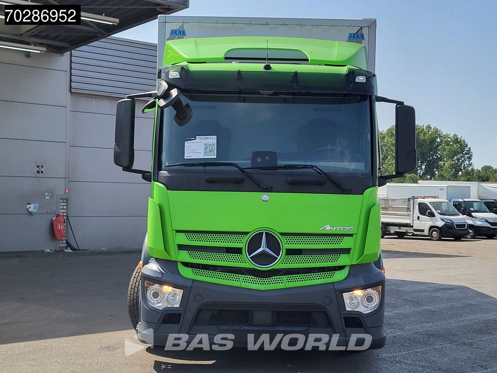 Mercedes Antos Antos 1827 4X2 19tonner 2tons Tailgate Automatic Xenon Euro 6