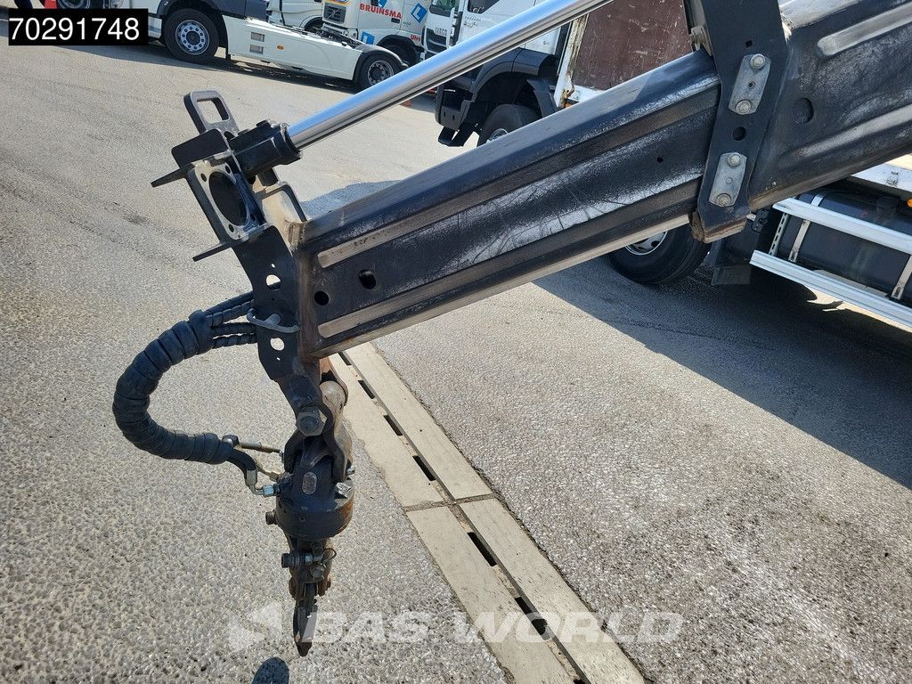 Iveco Trakker 410 8X4 HIAB 211 EP-4 HIDUO Crane Steelsuspension Euro 6