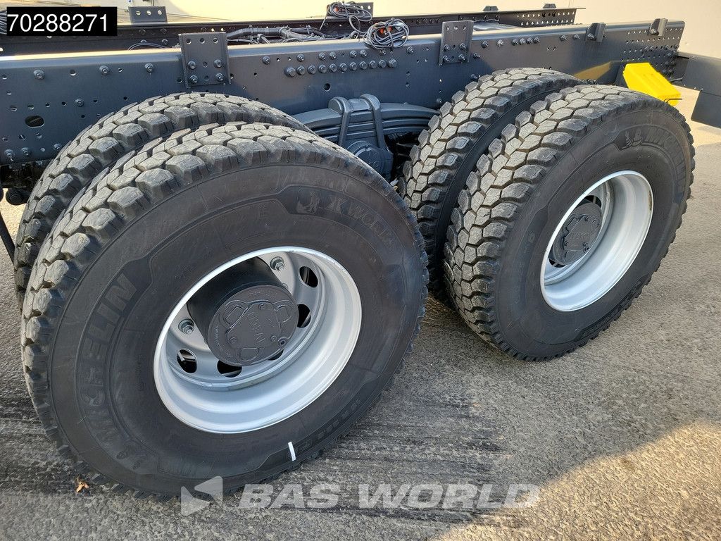 Iveco X-Way 460 6X4 New! Retarder Steelsuspension Big-Axle Navi Euro 6
