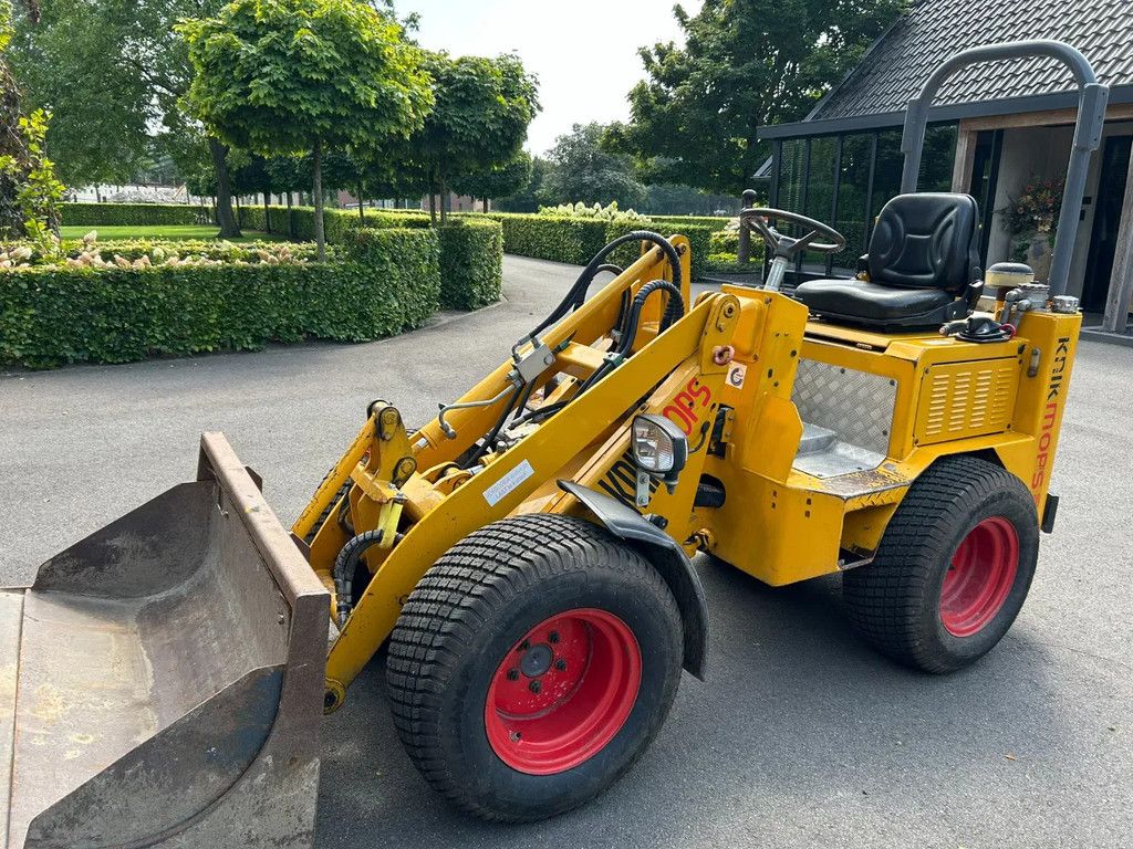 Knikmops 130