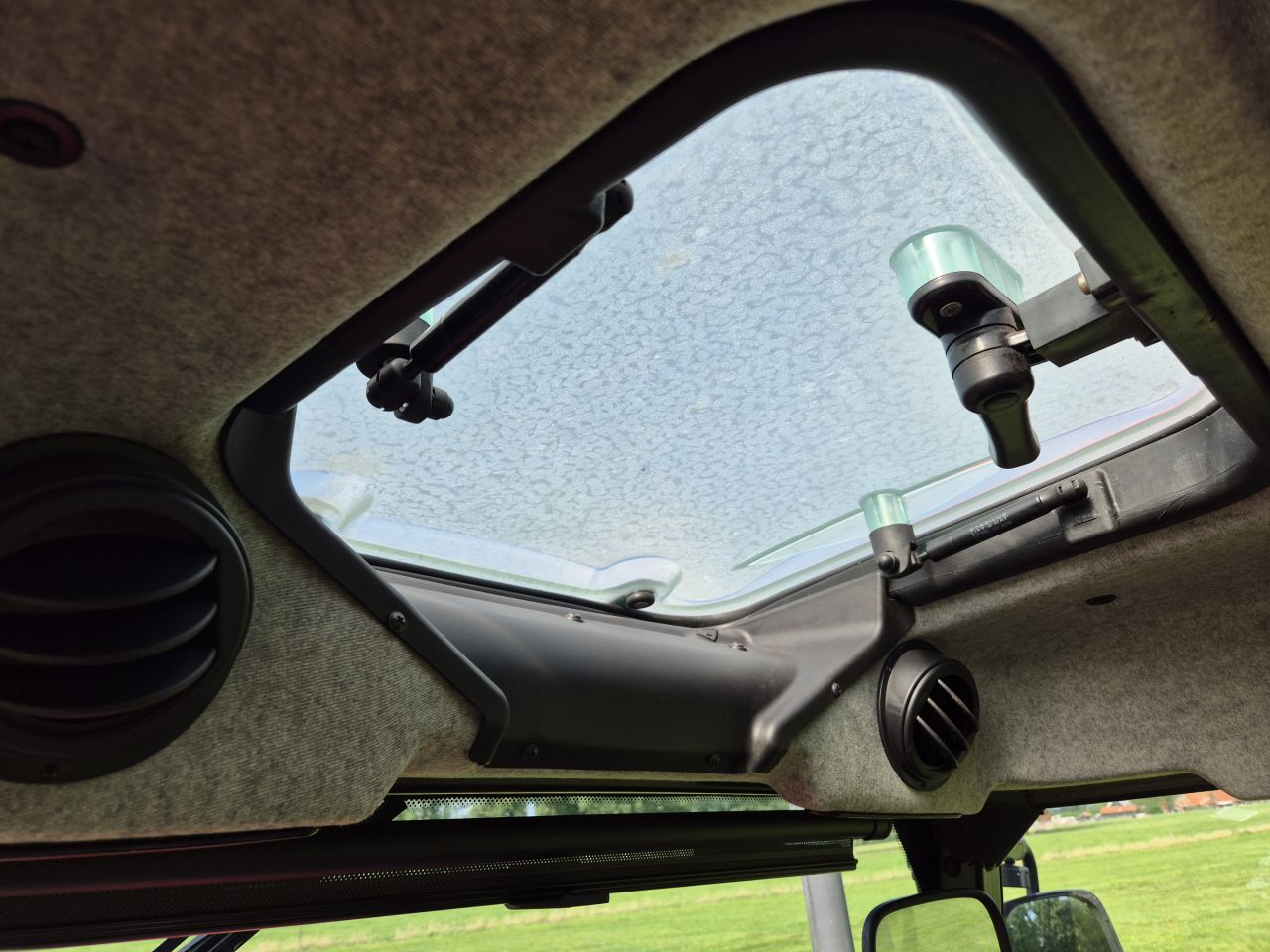 MC Cormick X60.20 met fronthef en PTO