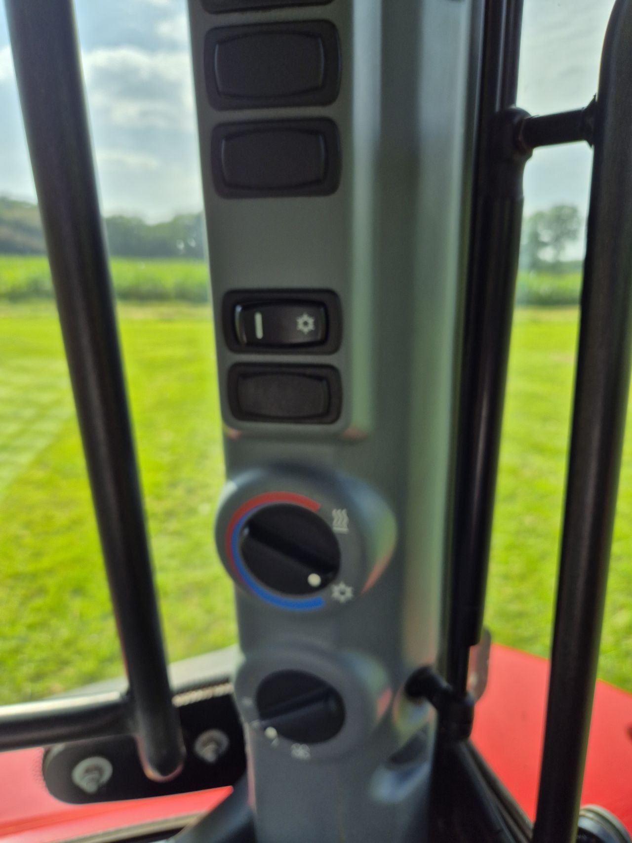 MC Cormick X60.20 met fronthef en PTO