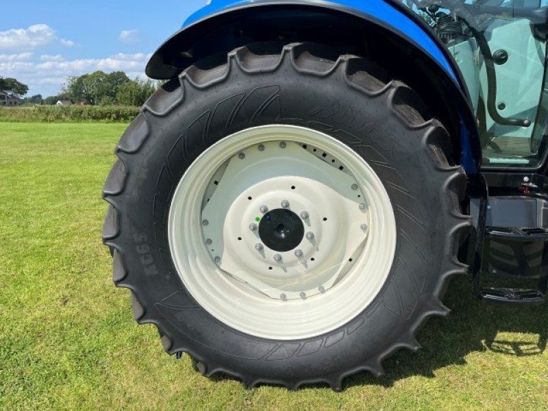 New Holland T5.120 HI-LO