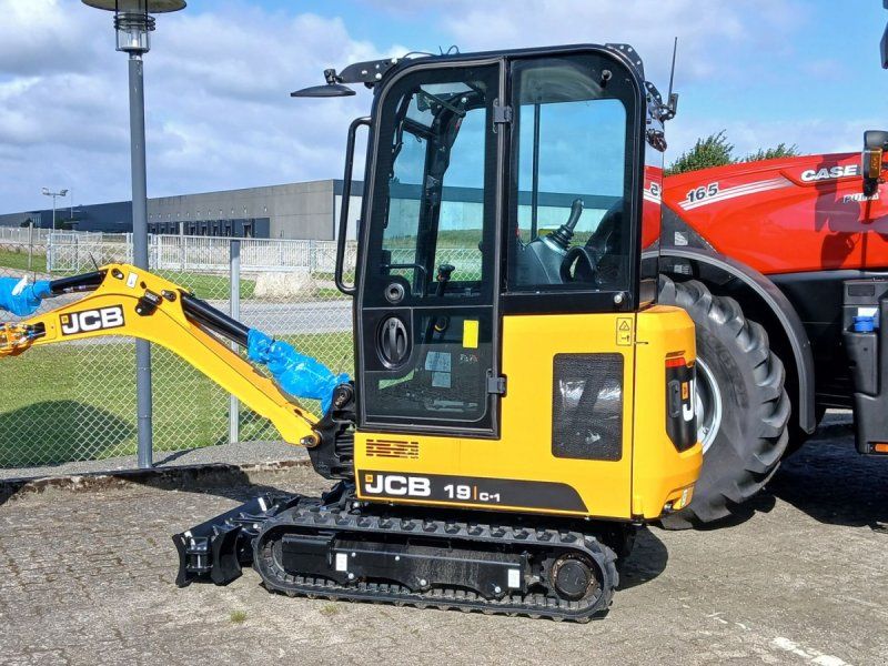 JCB 19 C 1