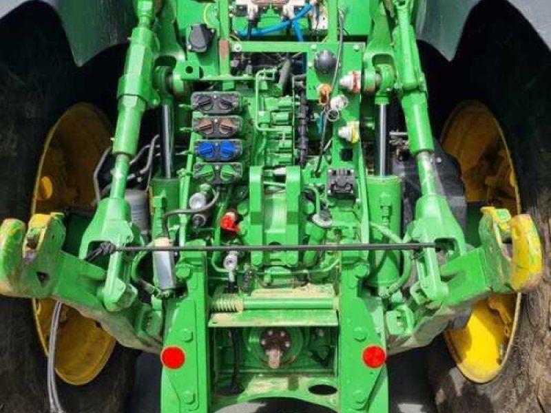 John Deere 8R 310