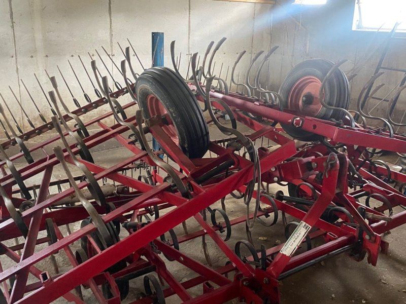 Kongskilde Vibro Master 61 tds. Vibromaster med efterharve