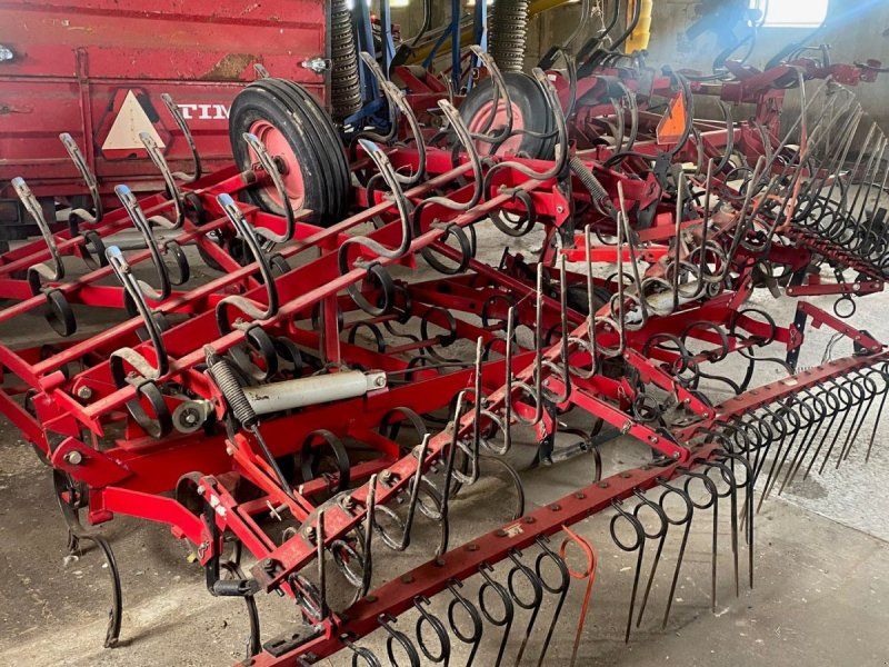 Kongskilde Vibro Master 61 tds. Vibromaster med efterharve