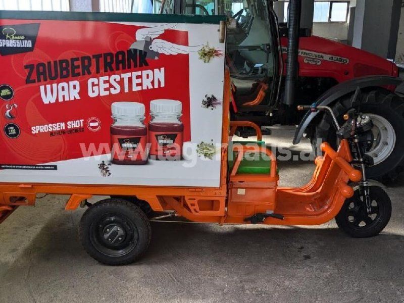 TUK TUK
