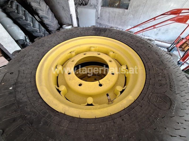 RÄDER ZU JOHN DEERE TRAKTOR 5058E