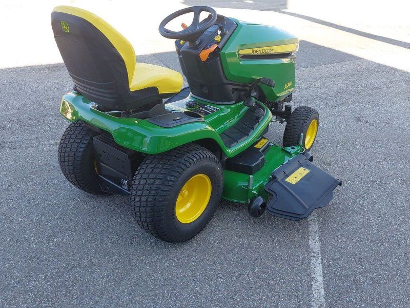 John Deere X380