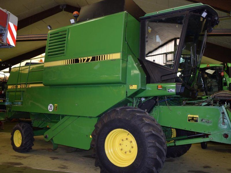 John Deere 1177