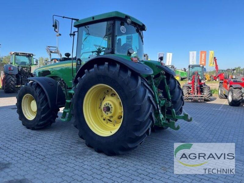 John Deere 8320