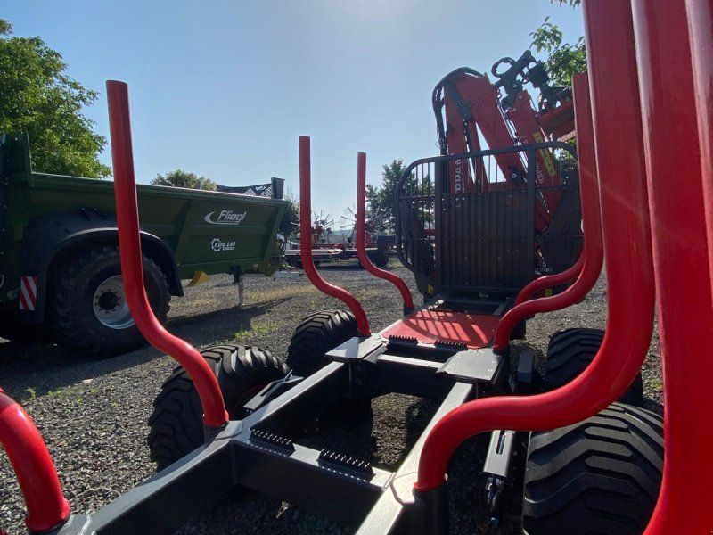Krpan GP 15 D + 8,4Z Kran