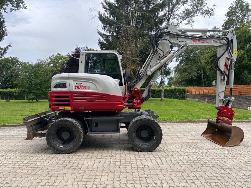 Takeuchi TB 295 W