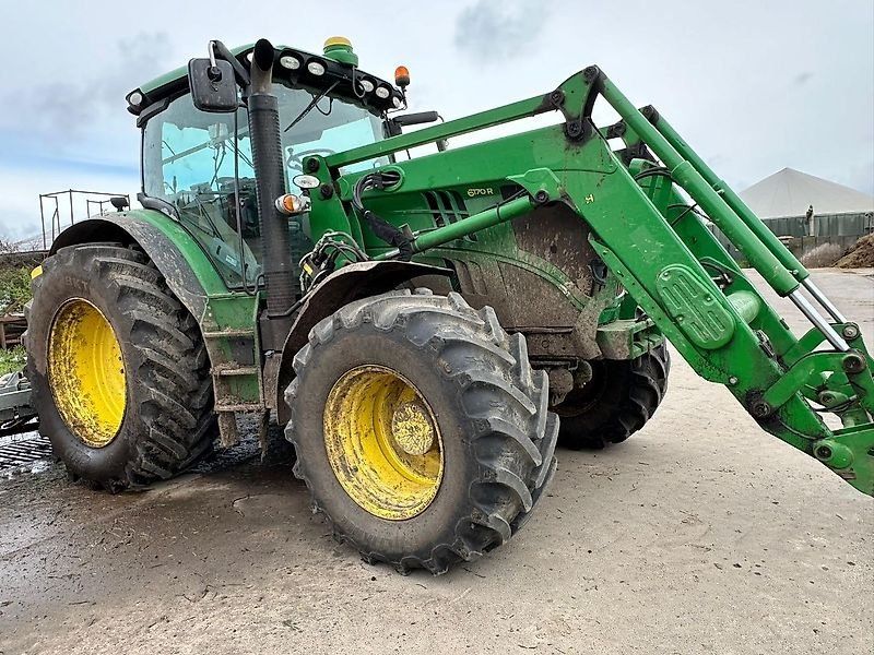 John Deere 6170R *Frontlader*