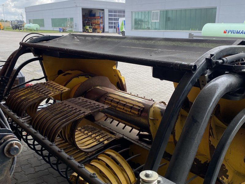 New Holland 270 FP